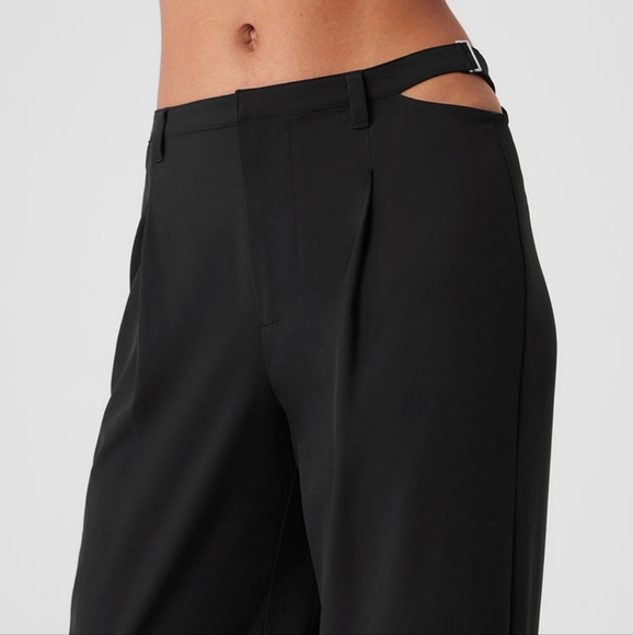 ALO Yoga Black Women's Pants - Picture 3 of 16